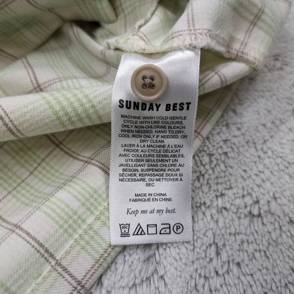 Aritzia Sunday Best Shirt Women's M Green Plaid Tuesday Crop Button Notch Collar - Picture 6 of 8